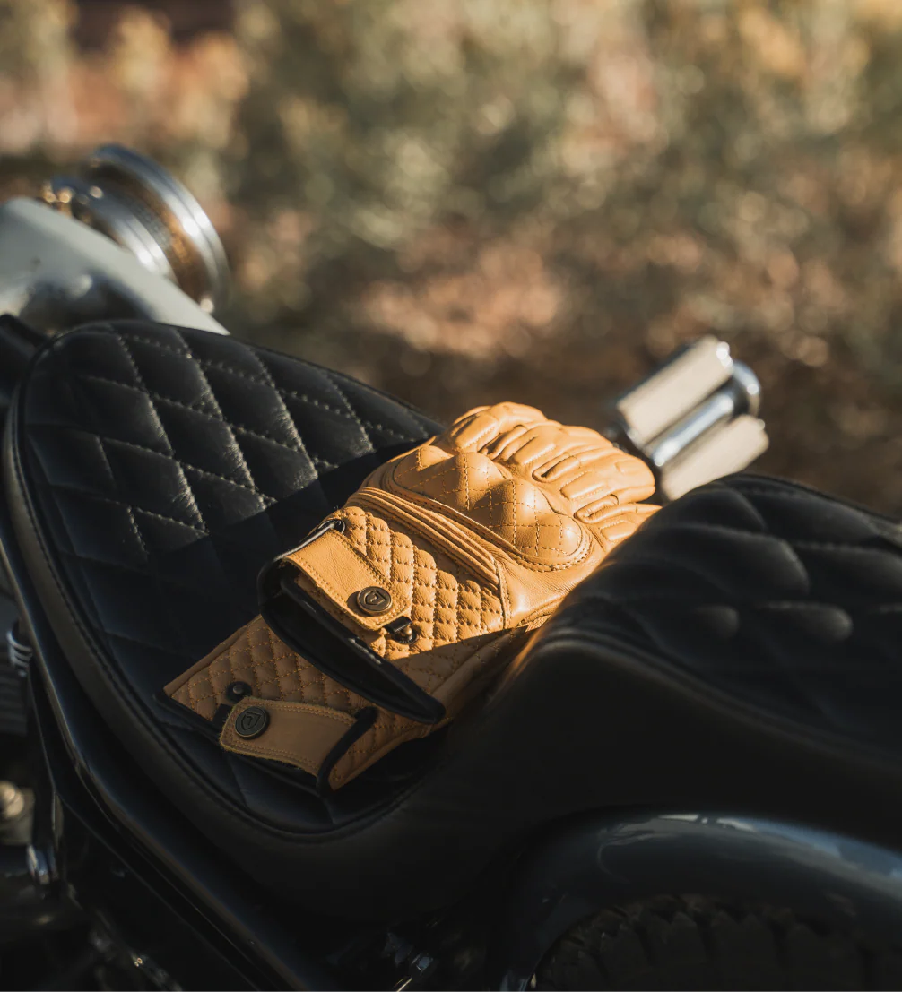 Leather Gloves - Image 3