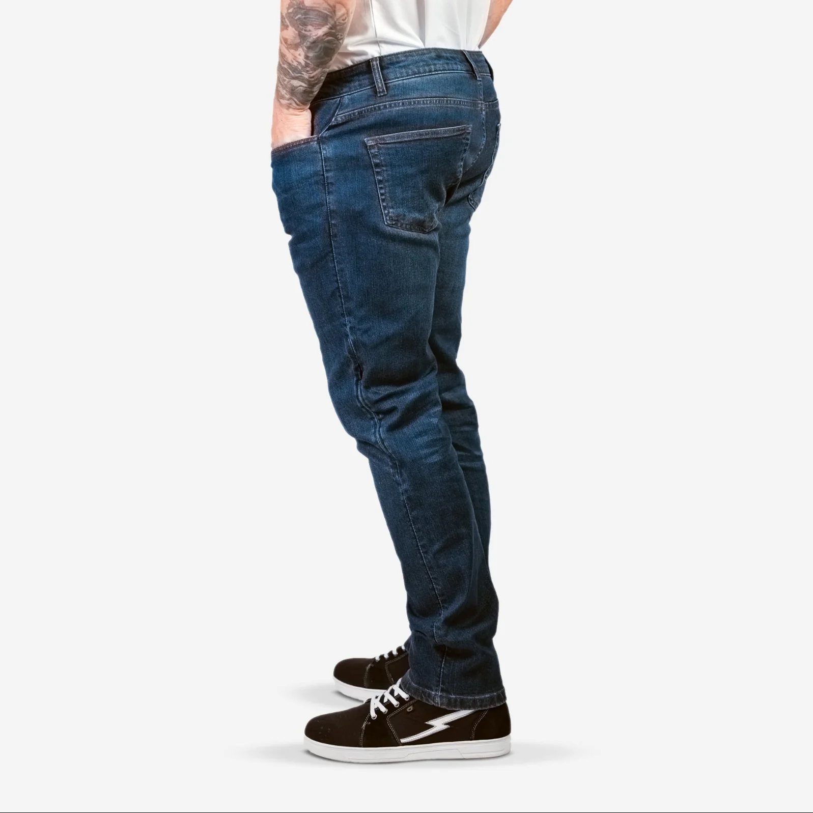 Stalwart Straight Leg Jean - Image 13