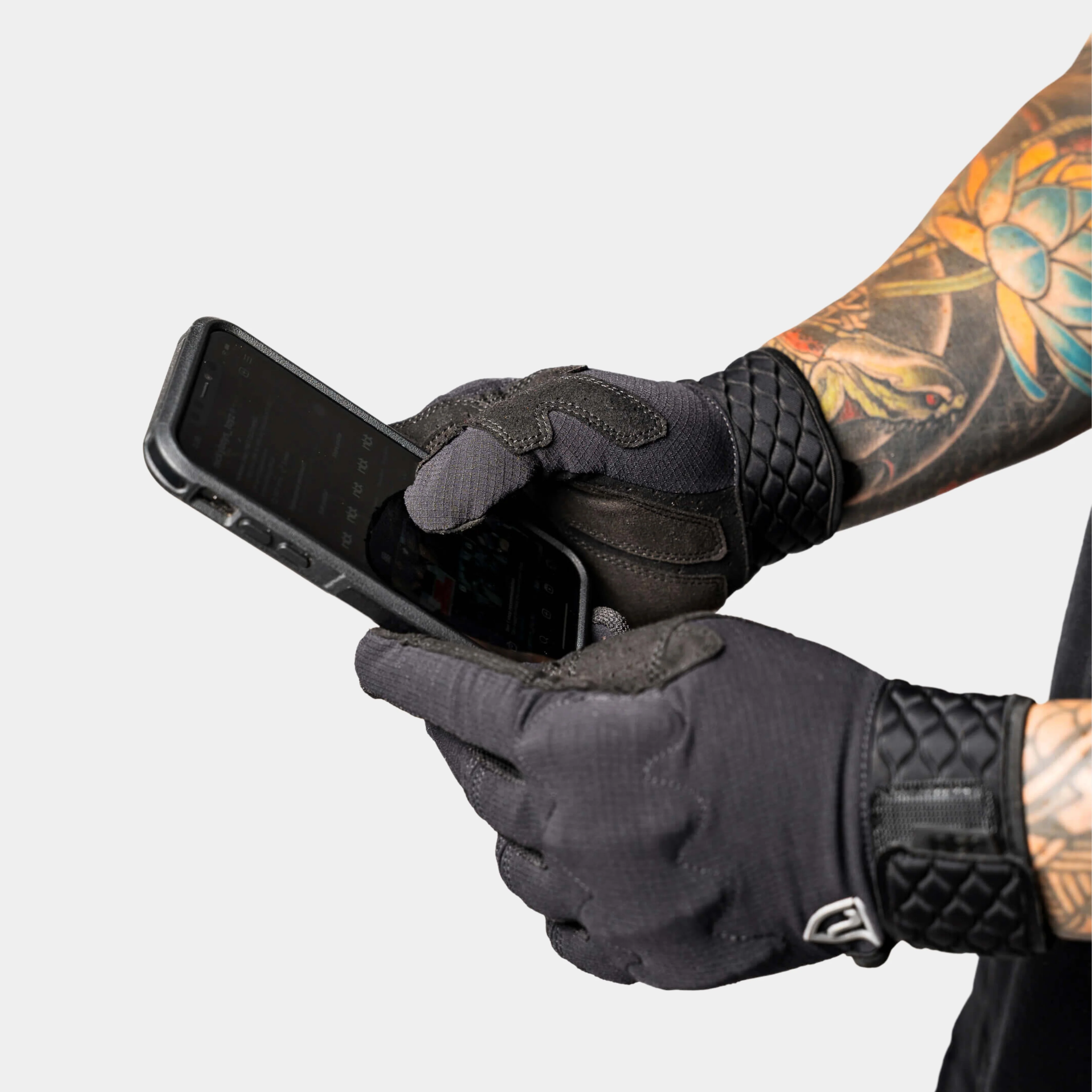Stealth Series Moto Gloves - Image 16